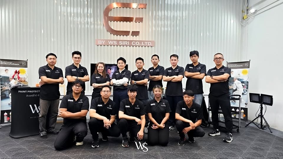 ทีมงาน WS Premium Shield ในพิธีแต่งตั้งตัวแทนจำหน่าย Solar Gard